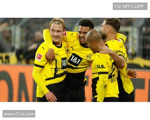 多特蒙德客胜汉诺威96,德甲力压群雄登顶前三