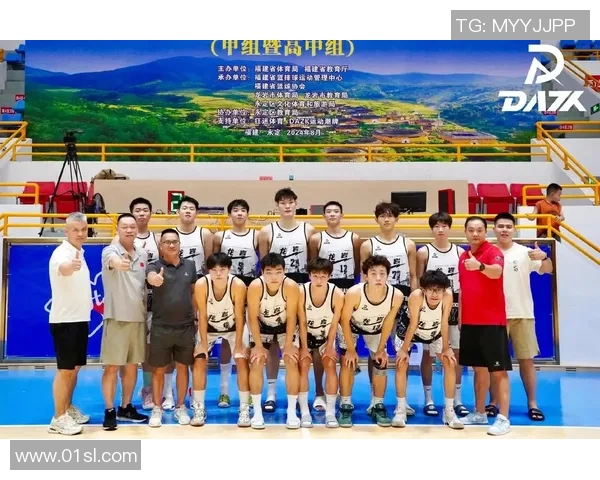 易建联携手中国篮协共同开展青少年篮球培训计划